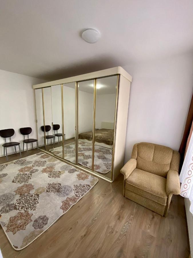 Ardelean Apartment Oradea Exterior foto